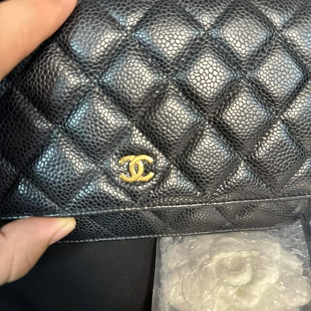 Chanel wallet on Chain - Picture 4 of 12